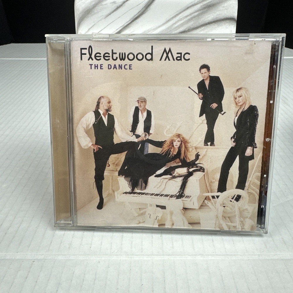 The Dance by Fleetwood Mac: Used